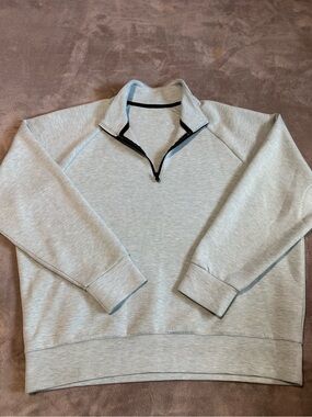 Old Navy Light Blur Half-Zip Athletic Pullover with Black Trim